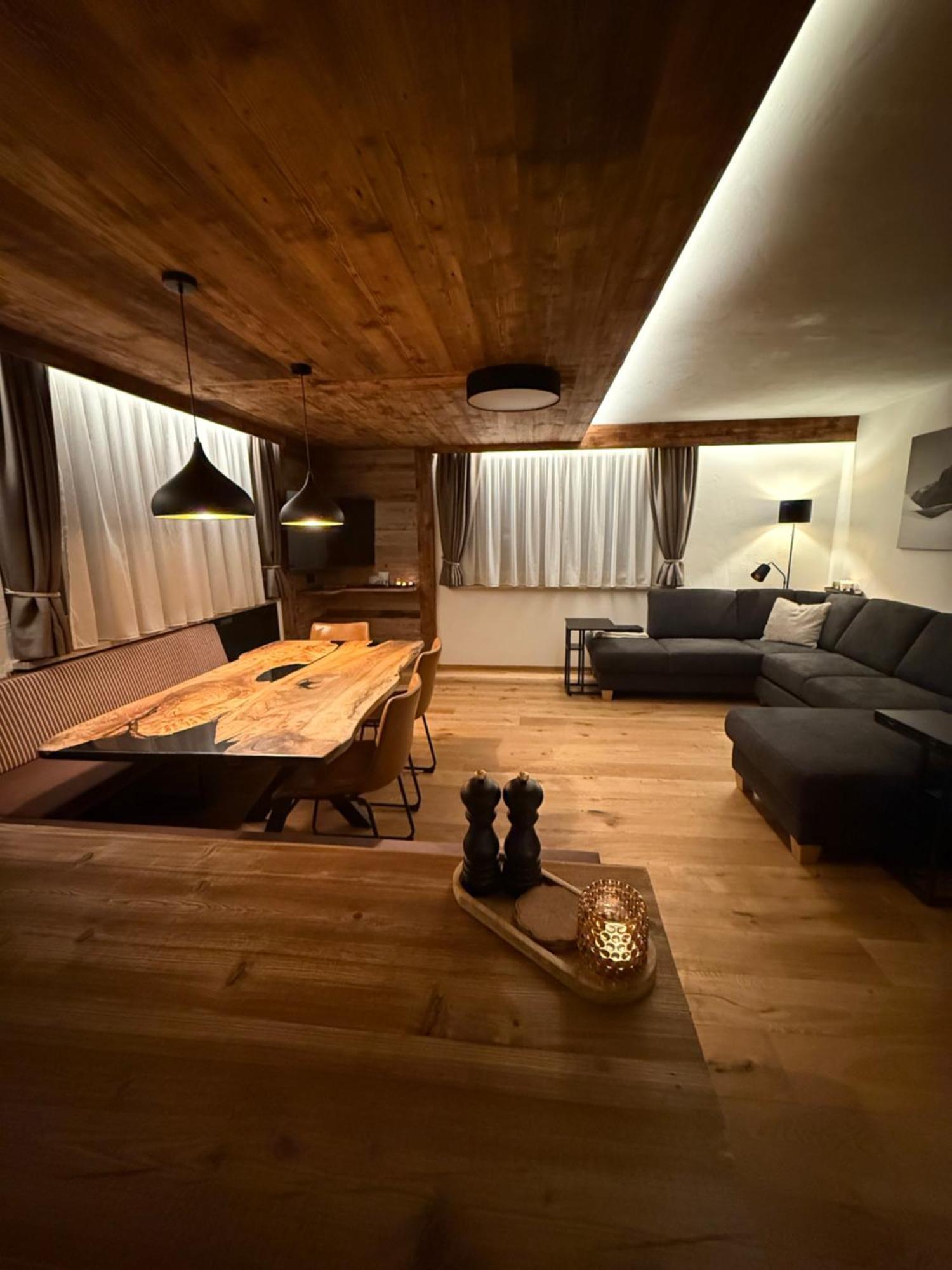 Doff-Sotta Appartements Sankt Anton am Arlberg Exterior photo